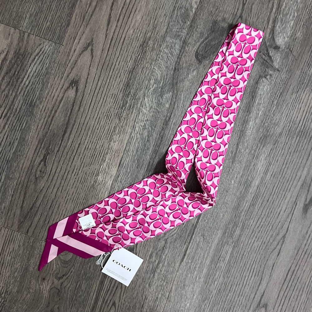 🖤NWT🖤 Pink Coach Skinny Silk Scarf